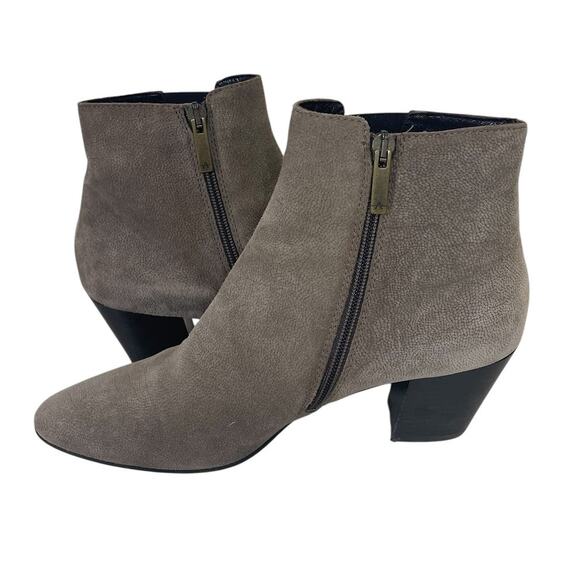 Aquatalia Suede Heeled Zip Ankle Boots Taupe Made in Italy Size US 10 - Picture 6 of 13